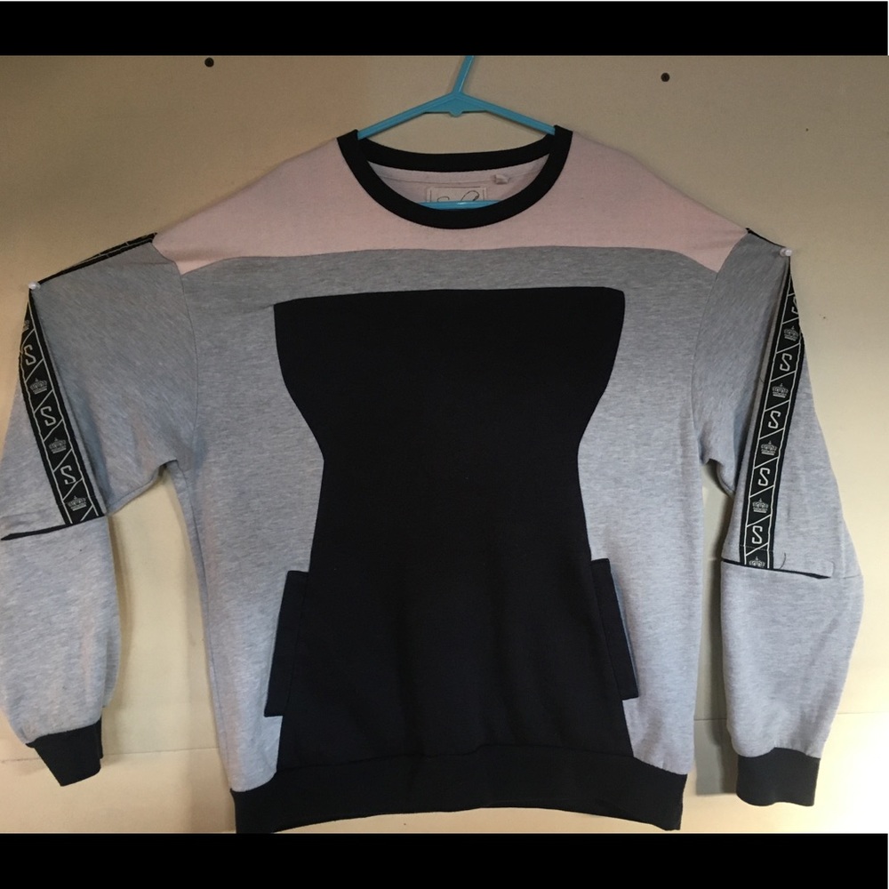 Medium: Soulstar Athletic Crew Neck Sweater